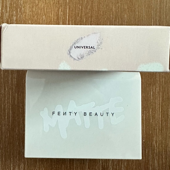 [NEW] FENTY BEAUTY Invisimatte Blotting Powder “Universal” .3oz - Picture 5 of 5
